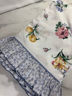 Vintage Cannon Floral Queen Flat Sheet Blue Ruffle Cottagecore Pink Yellow
